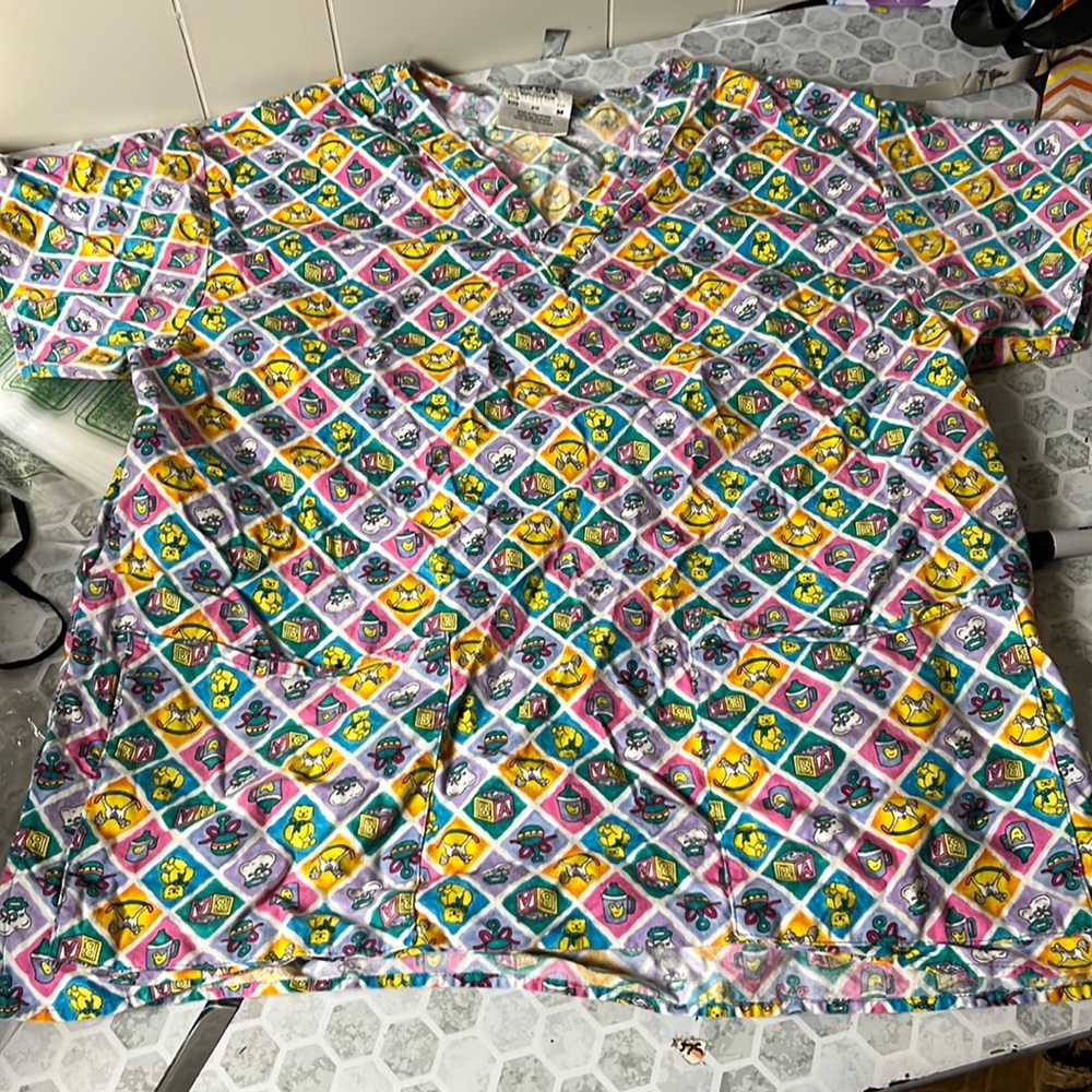 Crest Cottons Medium Baby Print Graphic Short Sleeve V Neck Scrubs Uniform Top